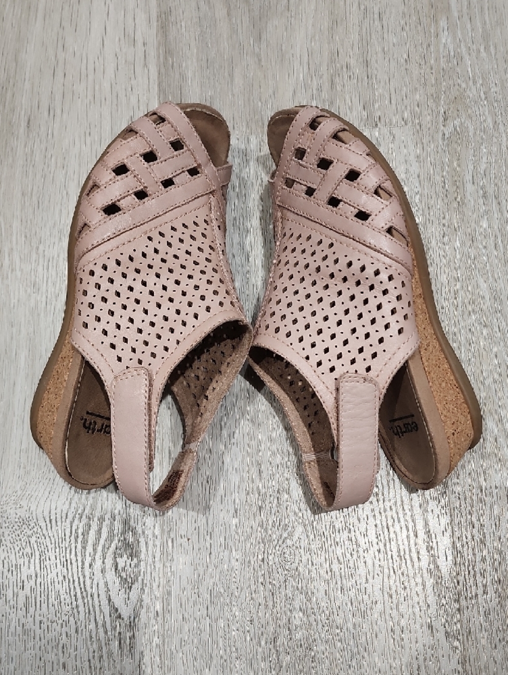 Earth Blush Pink Perforated Woven Slingback Sandals 7.5M - Picture 6 of 10